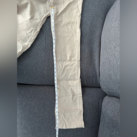 MOTHERHOOD Maternity Pants - Picture 3 of 4